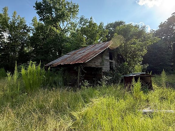 4th image of 1007 Pleasant Grove Rd