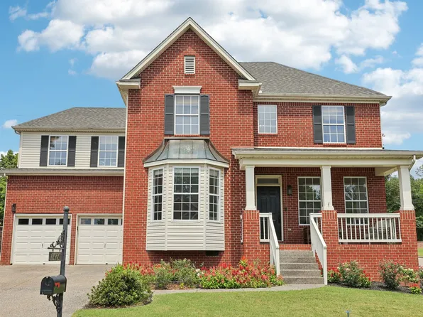 1424 Jackson Pl, Hermitage, TN 37076