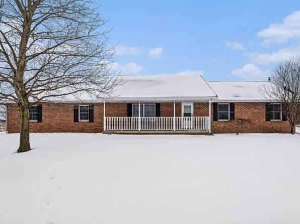 2490 E Stewart Rd, Midland, MI 48640