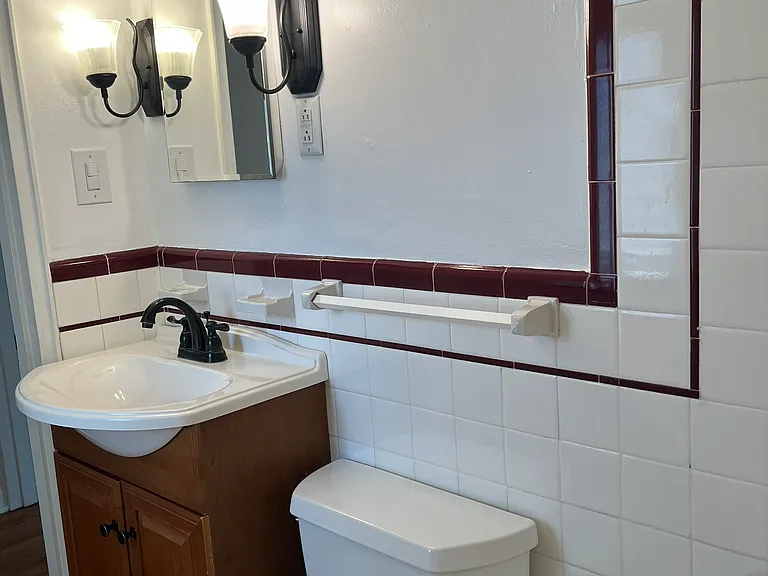 711 Vallevista Ave — Photo 13