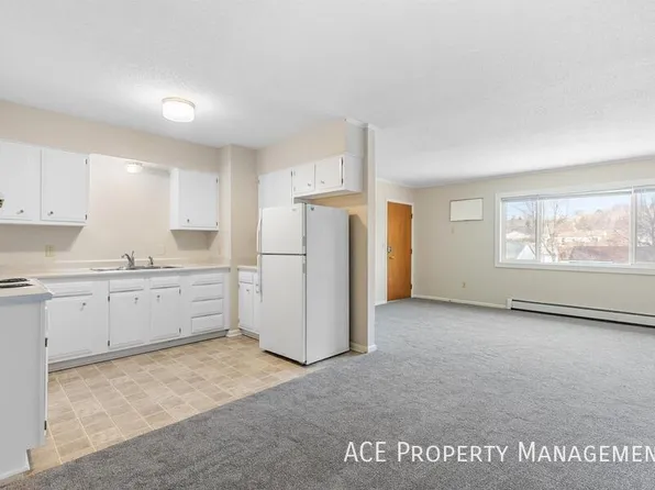 9 Saint Francis St APT 4, Rapid City, SD 57701