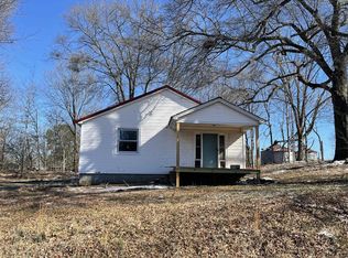 104 Holland St, Gleason, TN 38229