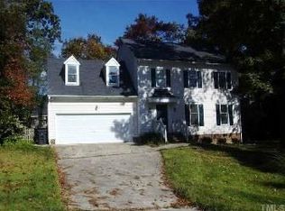 1005 Oakgate Ct, Apex, NC 27502