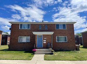 U-Crest & Belvedere Apartments