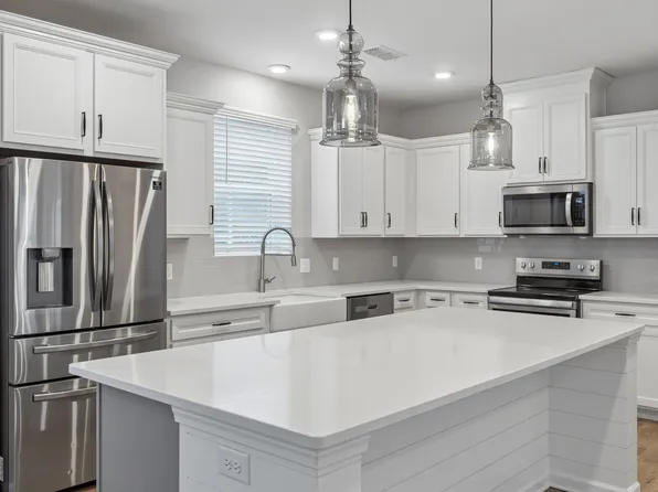 3669 Hoggett Ford Rd, Hermitage, TN 37076