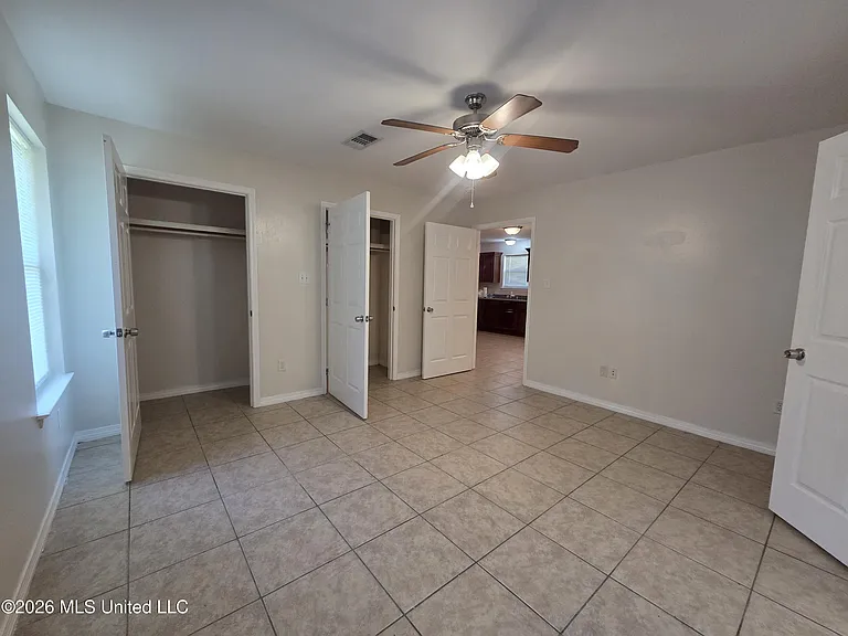 8430 Jeff Davis Dr — Photo 9