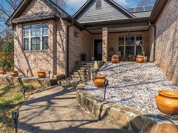 4th image of 13307 Dustin Rd