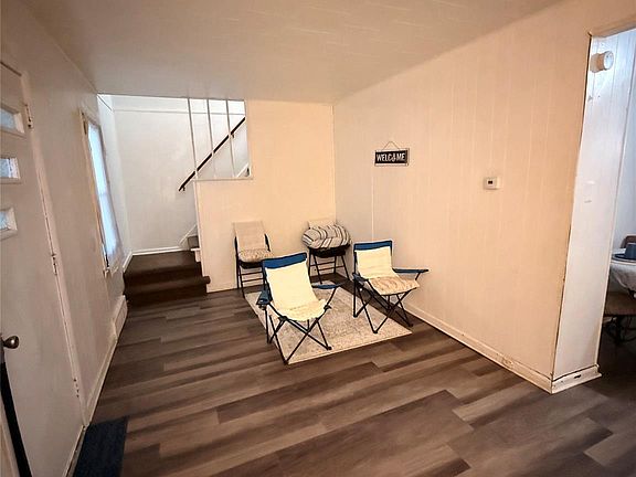 3rd image of 13590 Minock St