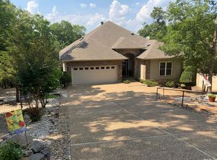 18 Moncada Cir, Hot Springs, AR 71909