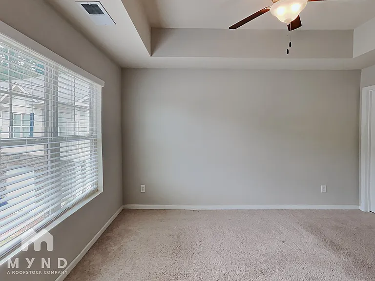 5921 Cassie Dr — Photo 9