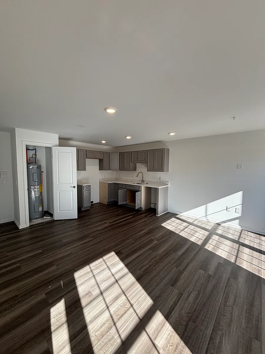 Building Photo - 1137 Stuyvesant Ave #202