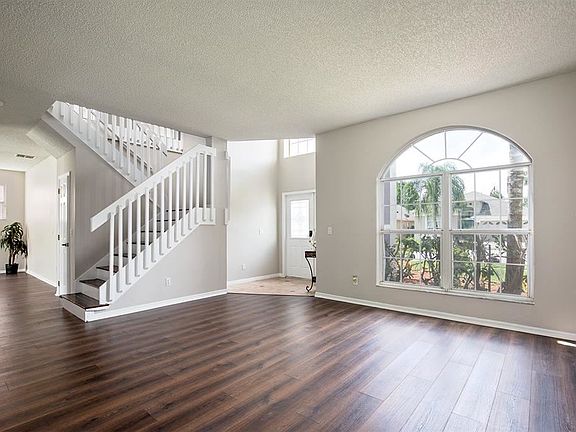3rd image of 3854 Regents Way