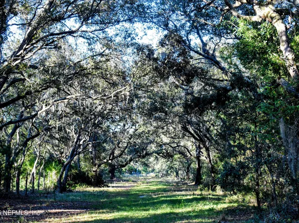 96 BRIDLE Drive, Interlachen, FL 32148