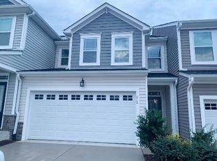 612 Creekway Dr #1, Fuquay Varina, NC 27526