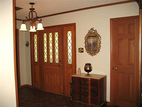 2nd image of 3871 Red Cypress Dr