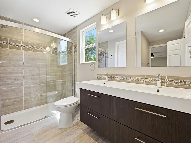 7639 E Mineral Pl — Photo 12