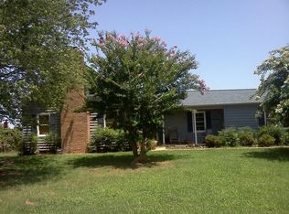 107 Woodfield Dr, Piedmont, SC 29673