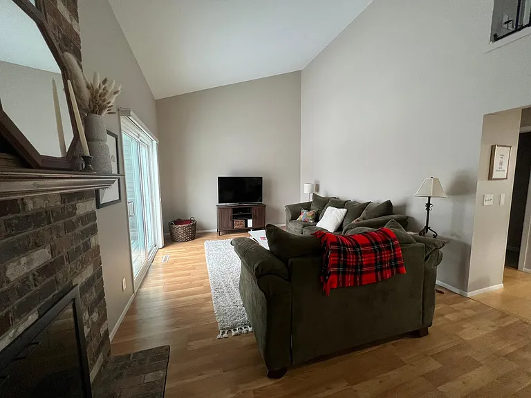 2654 Mackubin St — Photo 10