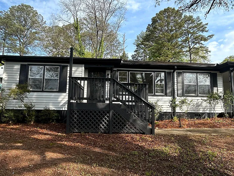 540 Camellia Rd — Photo 19