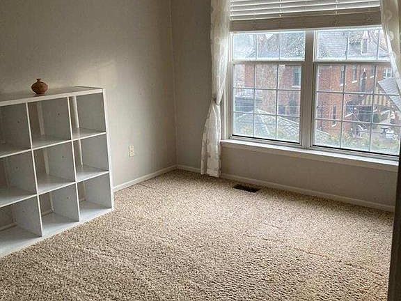 2nd image of 4832 Maddie Ln