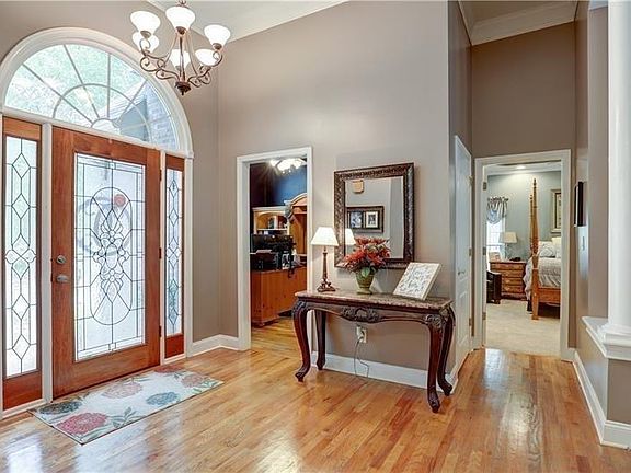 5th image of 1615 Woodridge Bnd