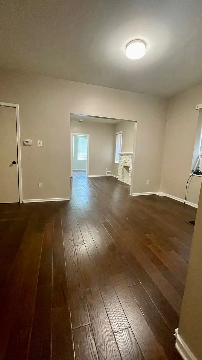 Building Photo - 4117 Lafayette Ave #2W