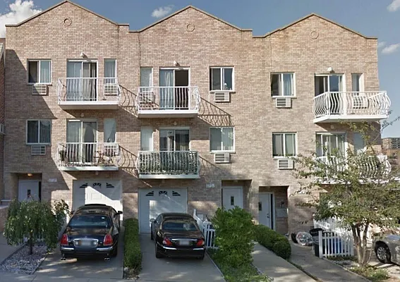 Rented by Showcase Realty | media 10