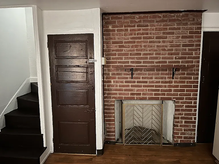 1220 E Columbia Ave #B — Photo 3