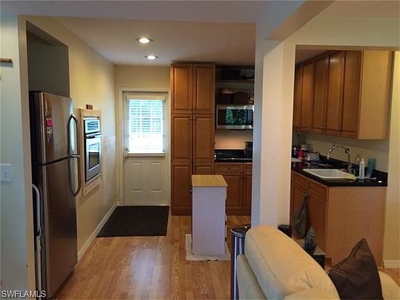 3rd image of 518 Magnolia Ave