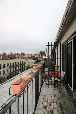 Rented by City Connections Realty | media 19