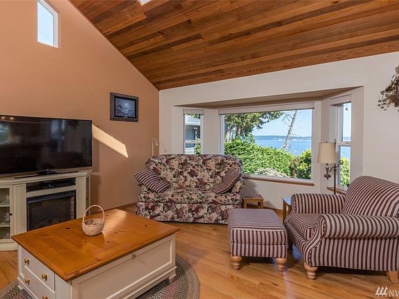 3rd image of 730 Tala Shore Dr