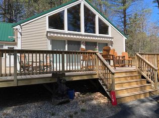 19 Weetamoe Rd, Center Ossipee, NH 03814