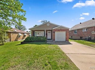 8452 S Laclede Station Rd, Saint Louis, MO 63123