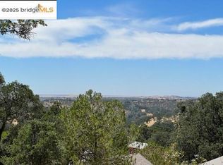 4088 Bartelink Dr, Valley Springs, CA 95252