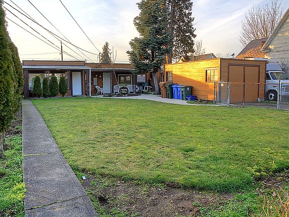 2nd image of 5218 S Warner St
