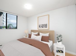 1920 Alberni St #901, Vancouver, BC V6G1B5