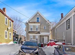25 Read St, Lowell, MA 01850