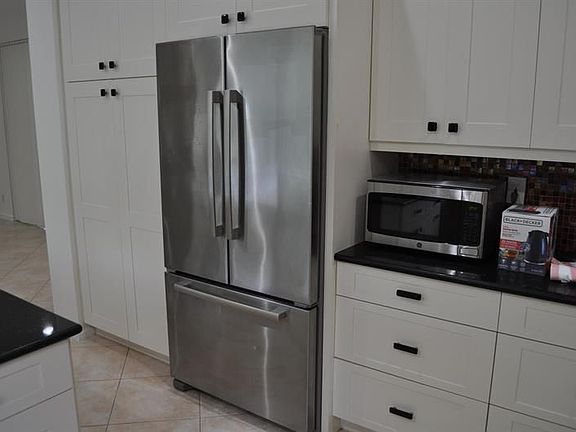 5th image of 6024 Vistaview Ct