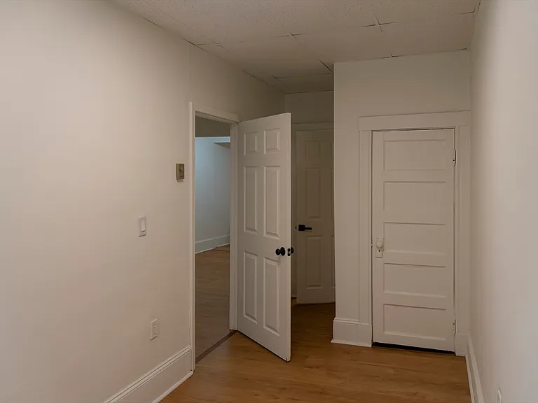 144 Salem St #4 — Photo 9