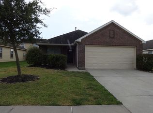 302 Volute Dr, Rosharon, TX 77583