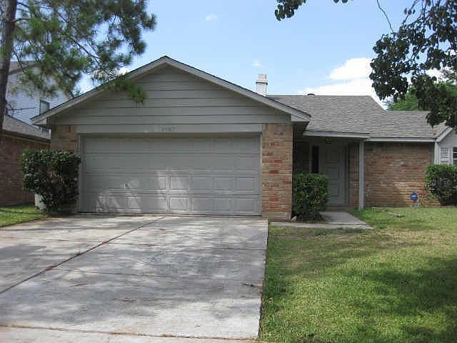 1st image of 3007 Mosby Dr