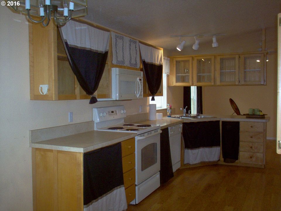 1st image of 63782 Wallace Rd