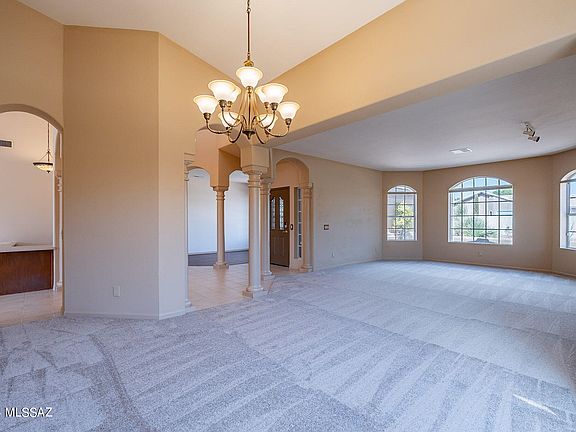 4th image of 37601 S Niblick Dr