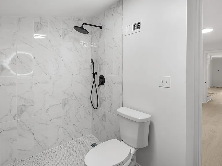 315 E Fort Ave — Photo 13