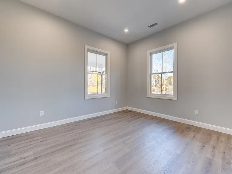 534 Storrs Rd #A — Photo 11