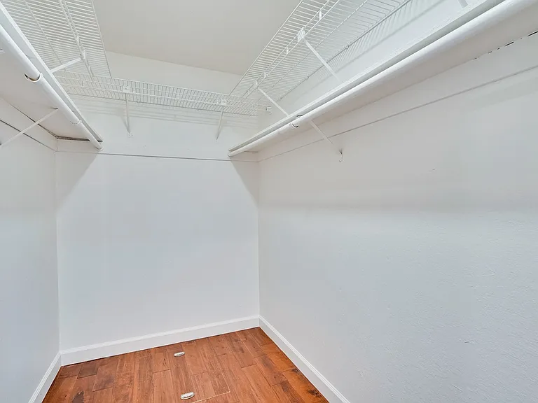 2023 Portsmouth Ct — Photo 7