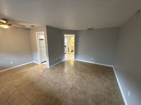 111 N Lady Mary Dr, Clearwater, FL