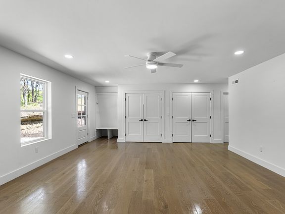17th image of 7711 Steeplechase Ct