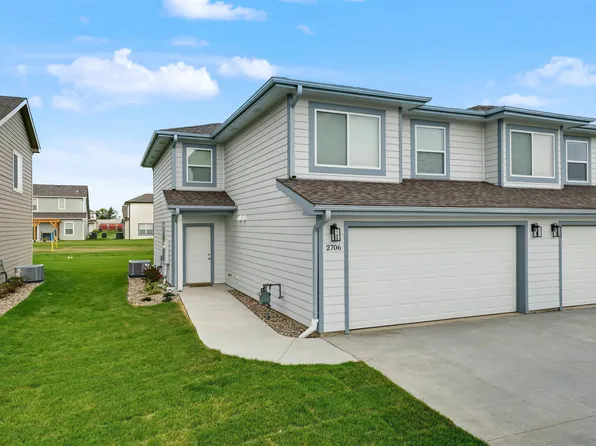 2706 Amelia Ln, Salina, KS 67401