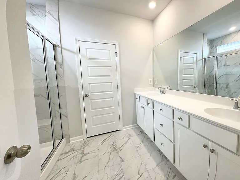 740 Isle Verde Dr — Photo 14